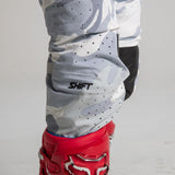 Conjunto SHIFT 3LUE LABEL SNOW CAMO 2020