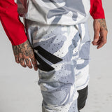 Conjunto SHIFT 3LUE LABEL SNOW CAMO 2020