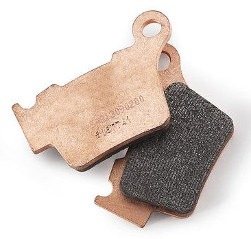 Pastilhas de Travão de Trás KTM SINTERIZADAS GAS GAS EC 125 25, EC 250/300 21-25, EC 250F/350F 21-25, EC 450F/500F 24-25