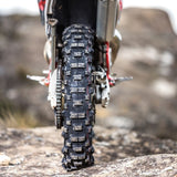 Pneu DELI TIRE ENDURO COMPETITION MEDIUM RED 140/80-18 70R FIM