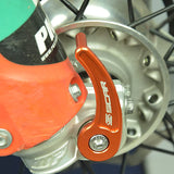 Puxador Rápido Eixo Dianteiro SCAR KTM EXC/EXC-F 125/250/300/350/450/500 15-23, SX/SX-F 125/250/350/450 15-23